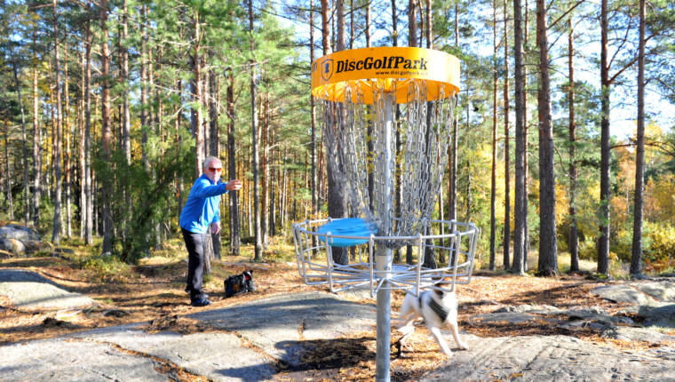 Taalintehtaan frisbeegolfrata.